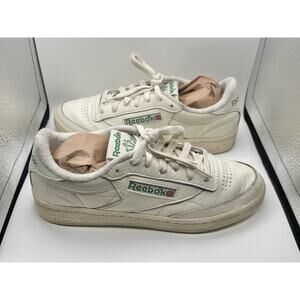 Reebok Women’s Club C 85 Vintage Leather Sneakers Chalk White US 7 Retro Tennis